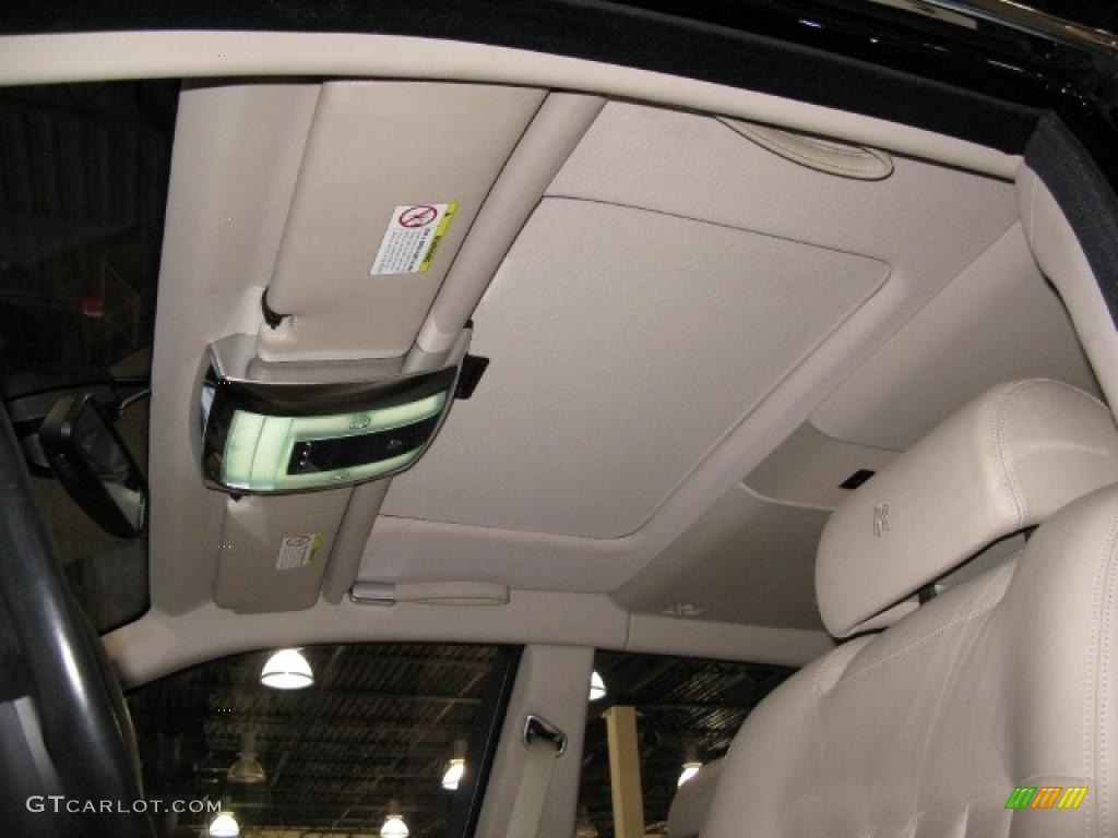 2006 Rolls-Royce Phantom Standard Phantom Model Sunroof Photos