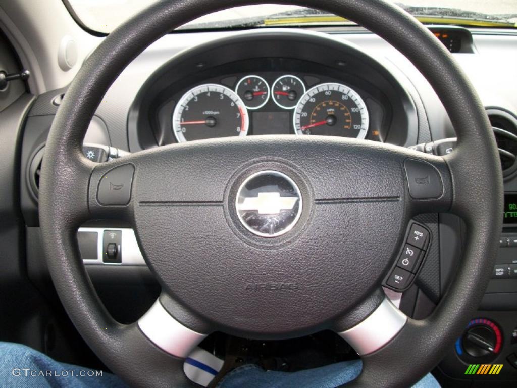 2011 Chevrolet Aveo Aveo5 LT Charcoal Steering Wheel Photo #41073231