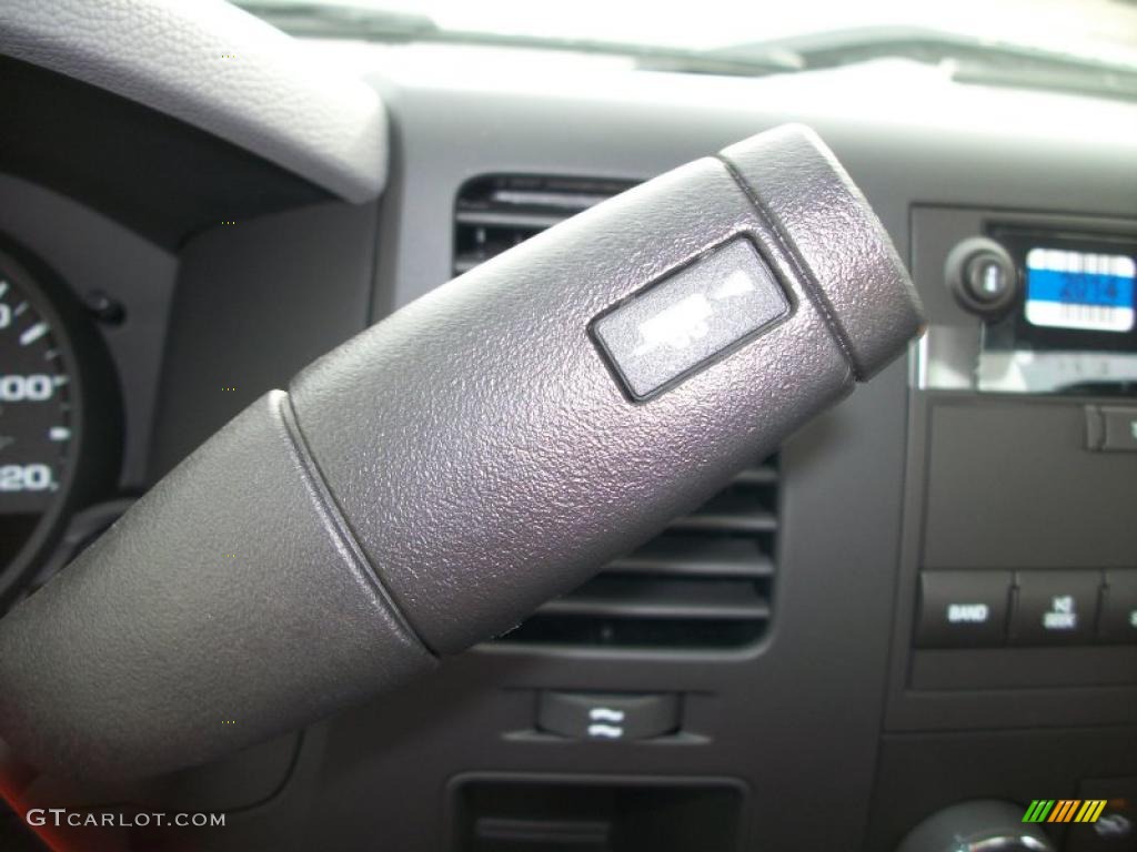 2011 Silverado 1500 Regular Cab 4x4 - Taupe Gray Metallic / Dark Titanium photo #22