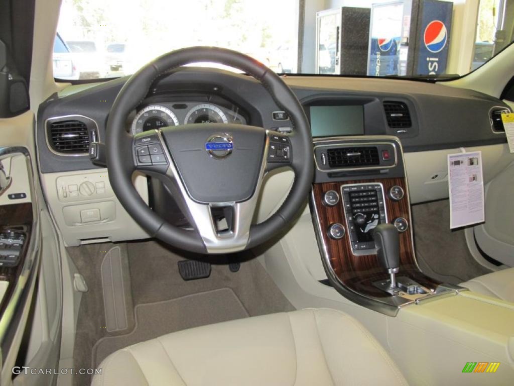 Soft Beige/Off Black Interior 2011 Volvo S60 T6 AWD Photo #41074299