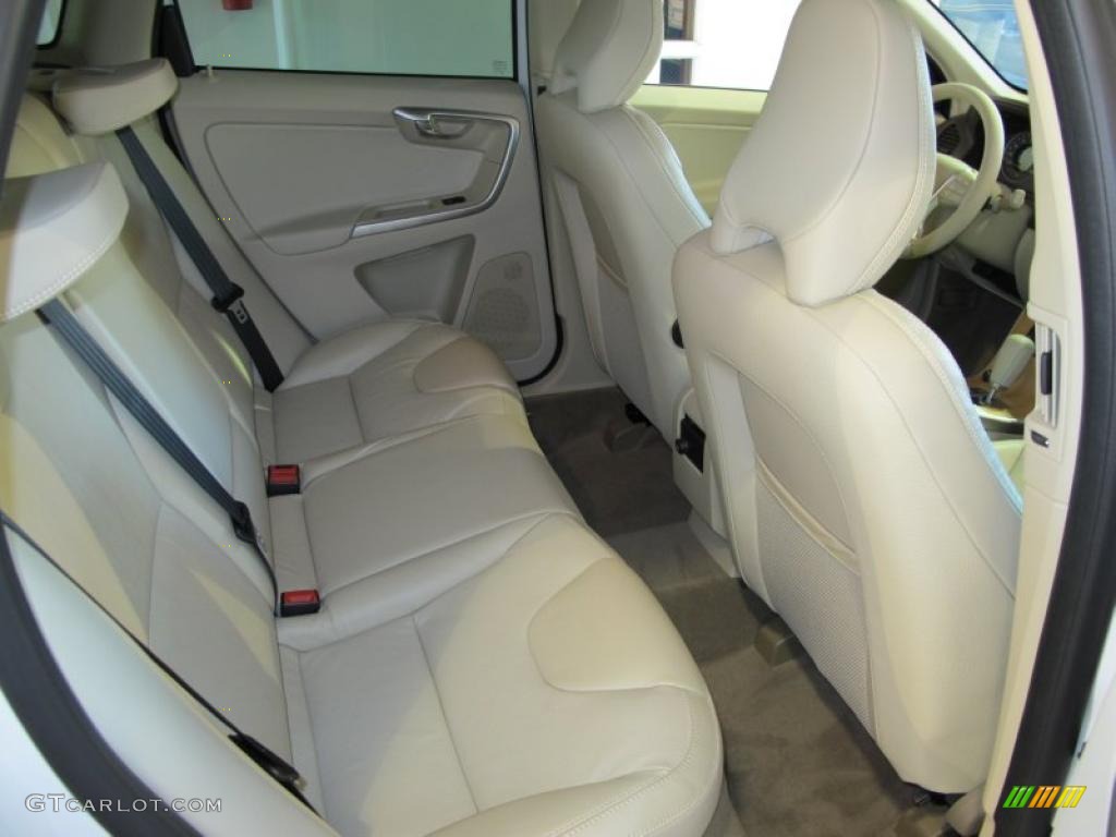 Sandstone Beige Interior 2011 Volvo XC60 3.2 Photo #41074887