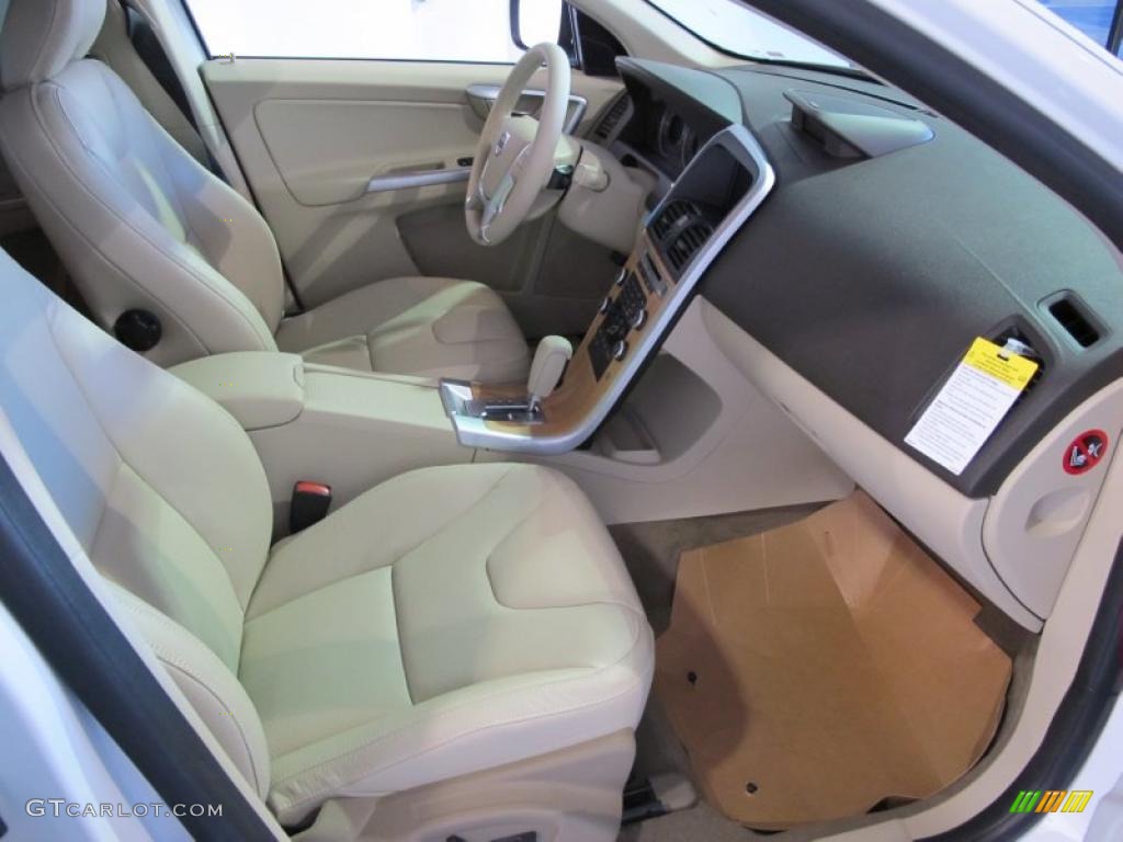 Sandstone Beige Interior 2011 Volvo XC60 3.2 Photo #41074919