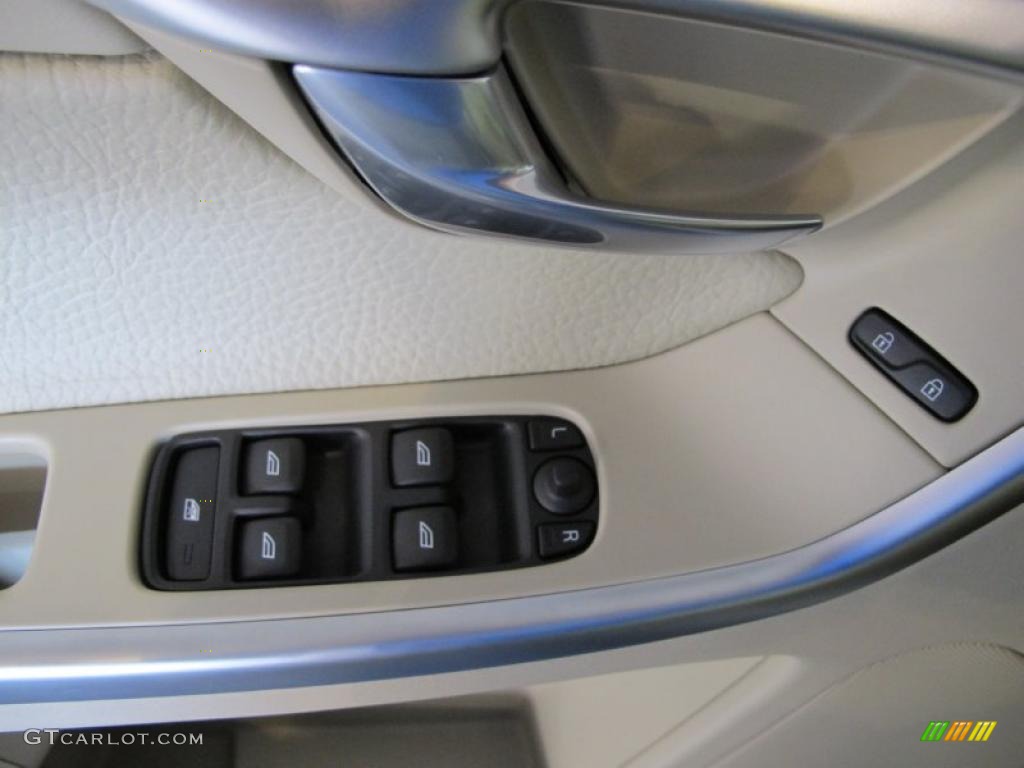 2011 Volvo XC60 3.2 Controls Photo #41074979