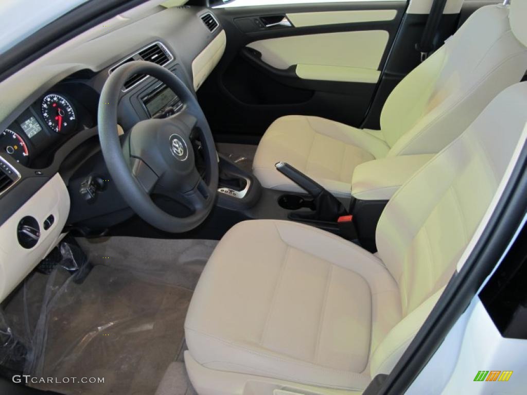 Cornsilk Beige Interior 2011 Volkswagen Jetta SE Sedan Photo #41077431