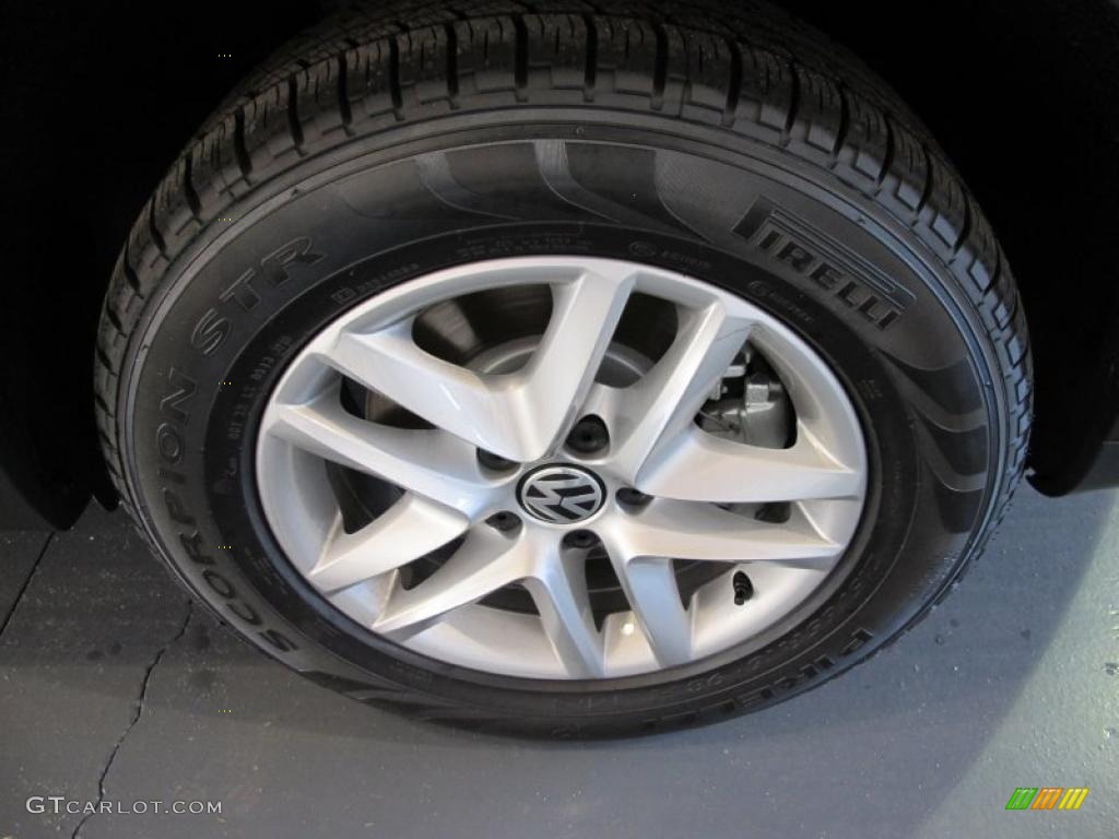 2011 Volkswagen Tiguan S Wheel Photo #41079943