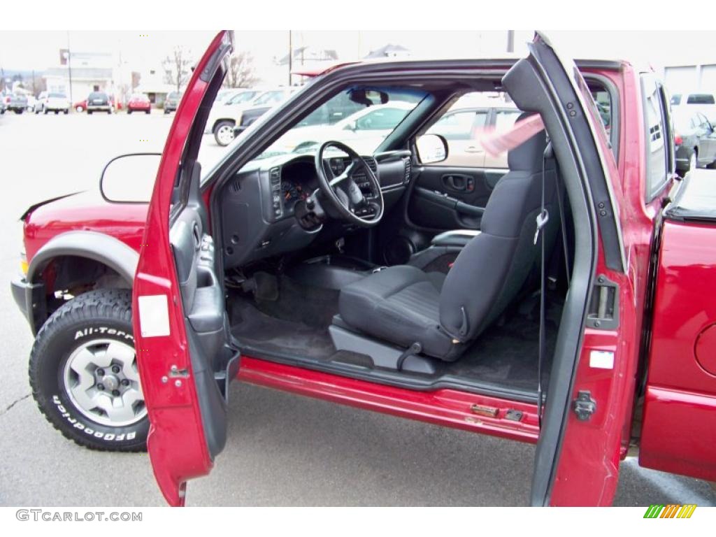 2003 Chevrolet S10 Zr2 Extended Cab 4x4 Interior Photo