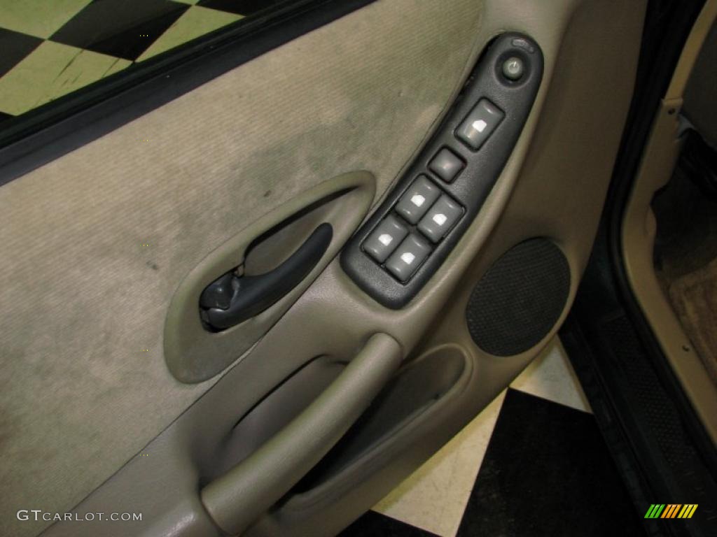 1997 Grand Prix SE Sedan - Dark Teal Metallic / Taupe photo #9