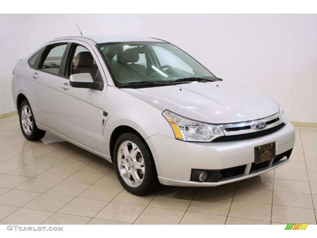 2008 Silver Frost Metallic Ford Focus SES Sedan 41068532 GTCarLot