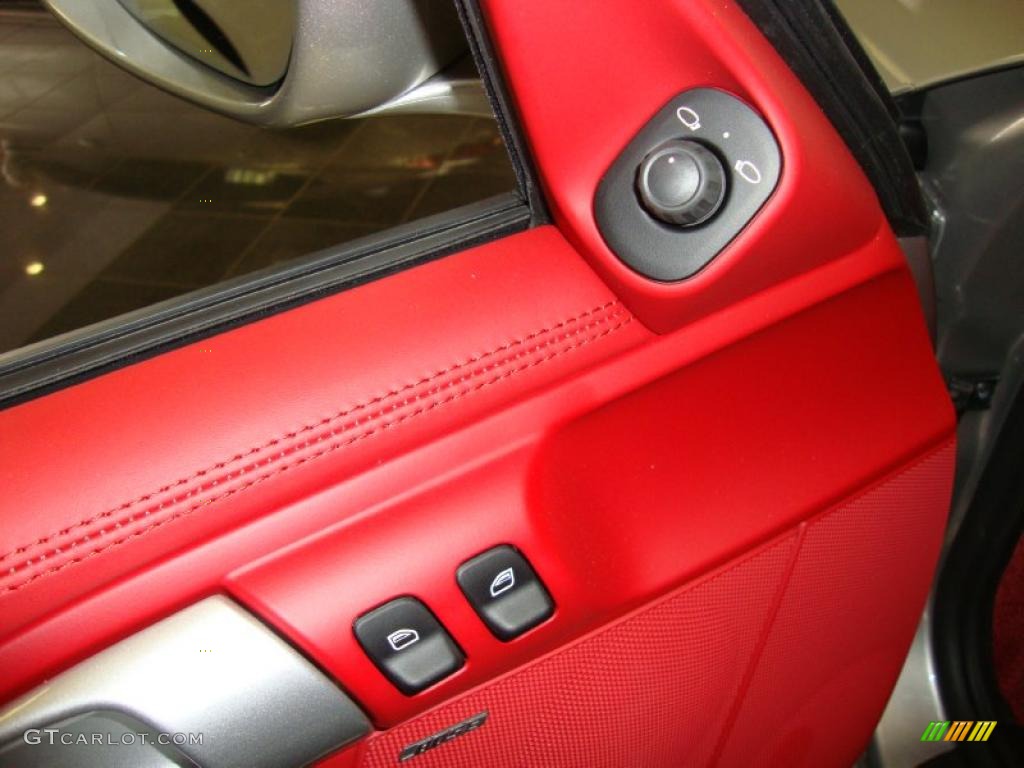 2011 Porsche 911 Turbo S Coupe Controls Photo #41082259