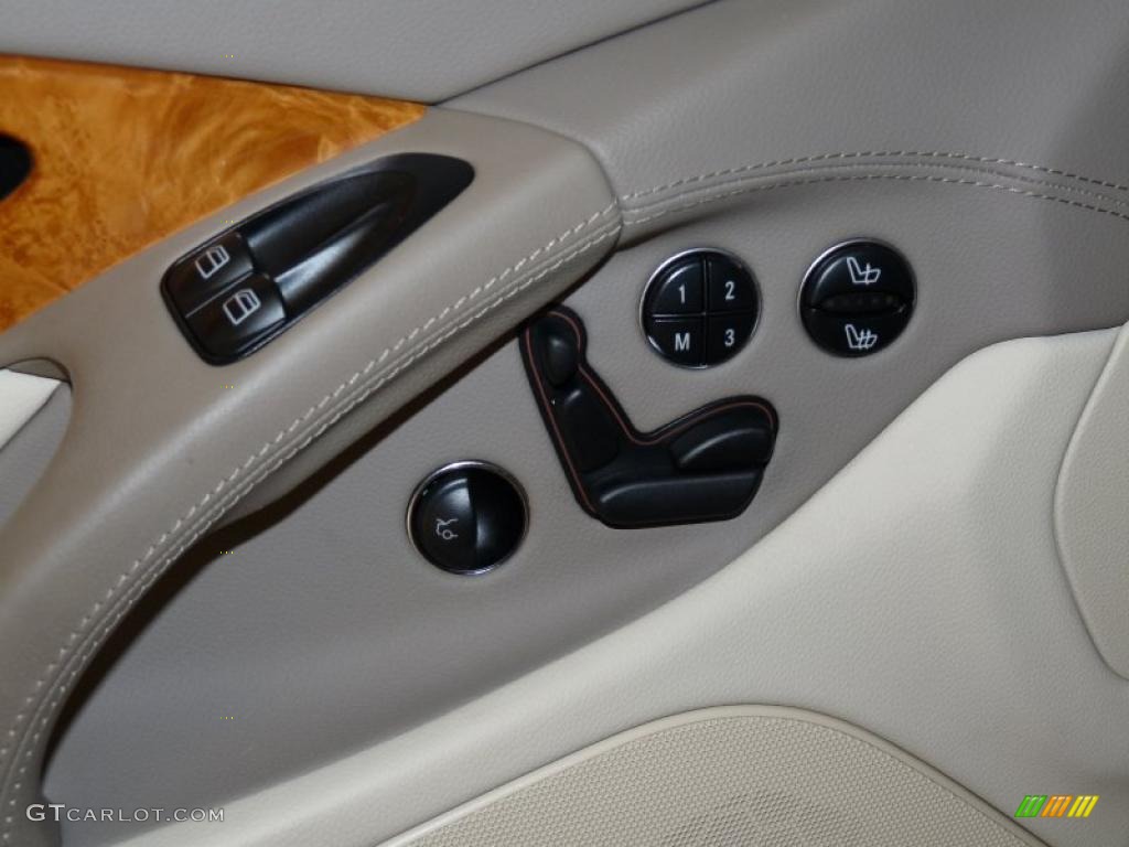 2007 Mercedes-Benz SL 550 Roadster Controls Photo #41083563