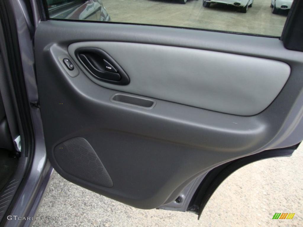 2007 Ford Escape Hybrid 4WD Medium/Dark Flint Door Panel Photo #41084243