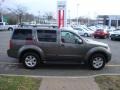 Storm Gray - Pathfinder SE 4x4 Photo No. 6