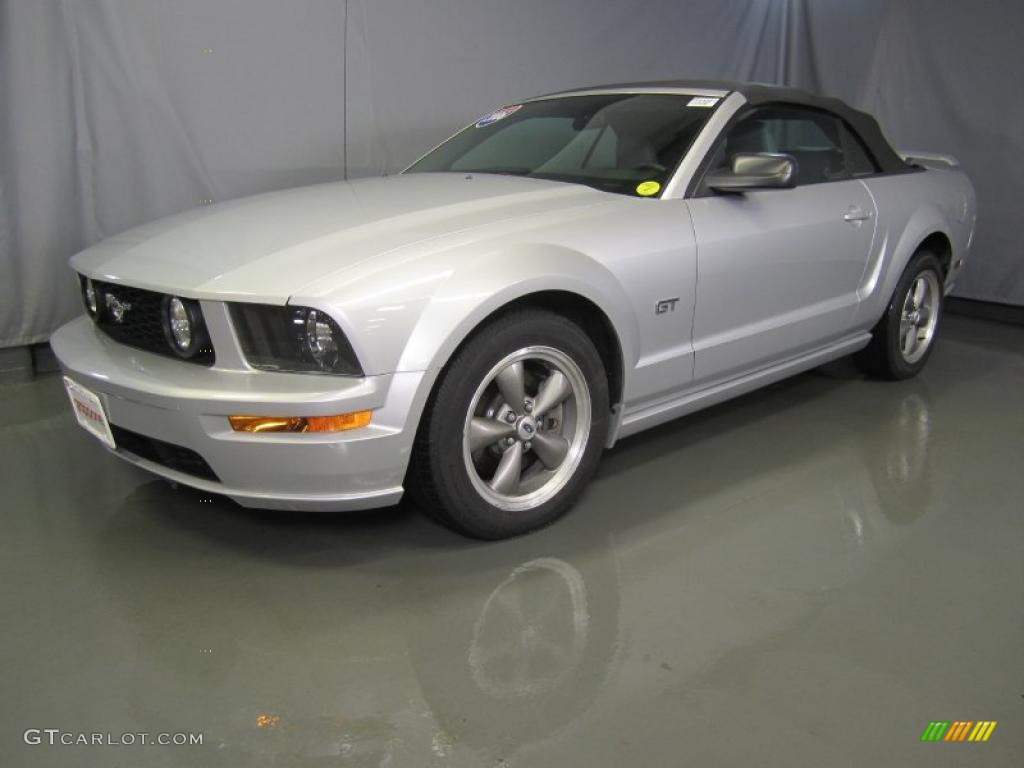 2006 Mustang GT Premium Convertible - Satin Silver Metallic / Light Graphite photo #1