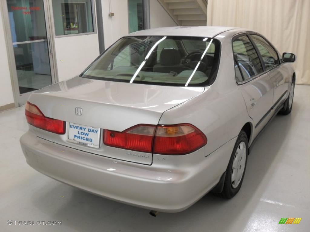 1999 Accord LX Sedan - Heather Mist Metallic / Ivory photo #4