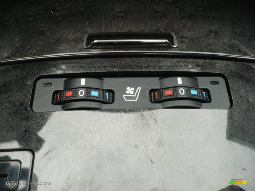 2010 Lexus IS 250C Convertible Controls Photo #41089888