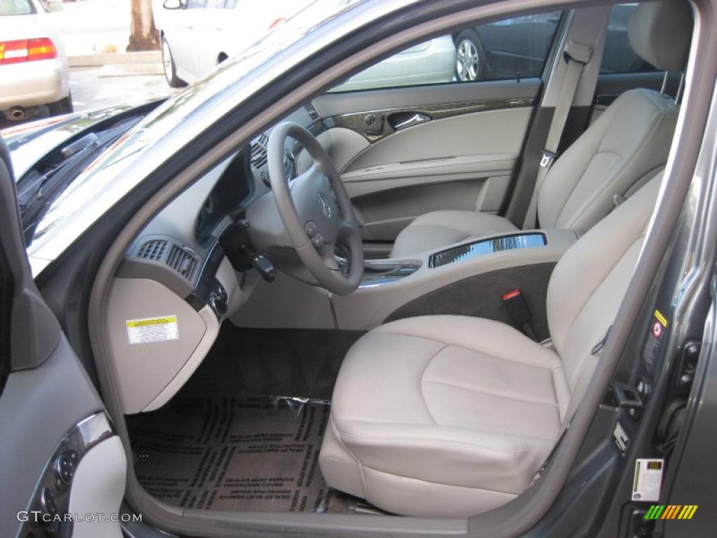 2008 E 350 Sedan - Flint Grey Metallic / Ash photo #17