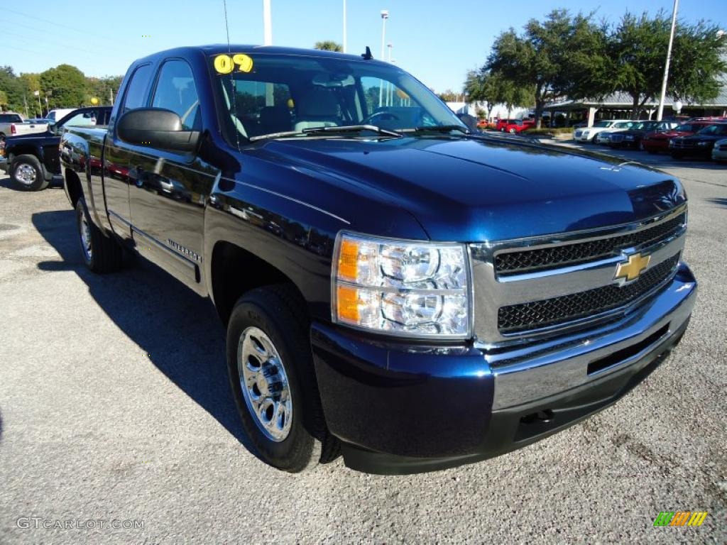 2009 Silverado 1500 LT Extended Cab - Imperial Blue Metallic / Light Titanium photo #12