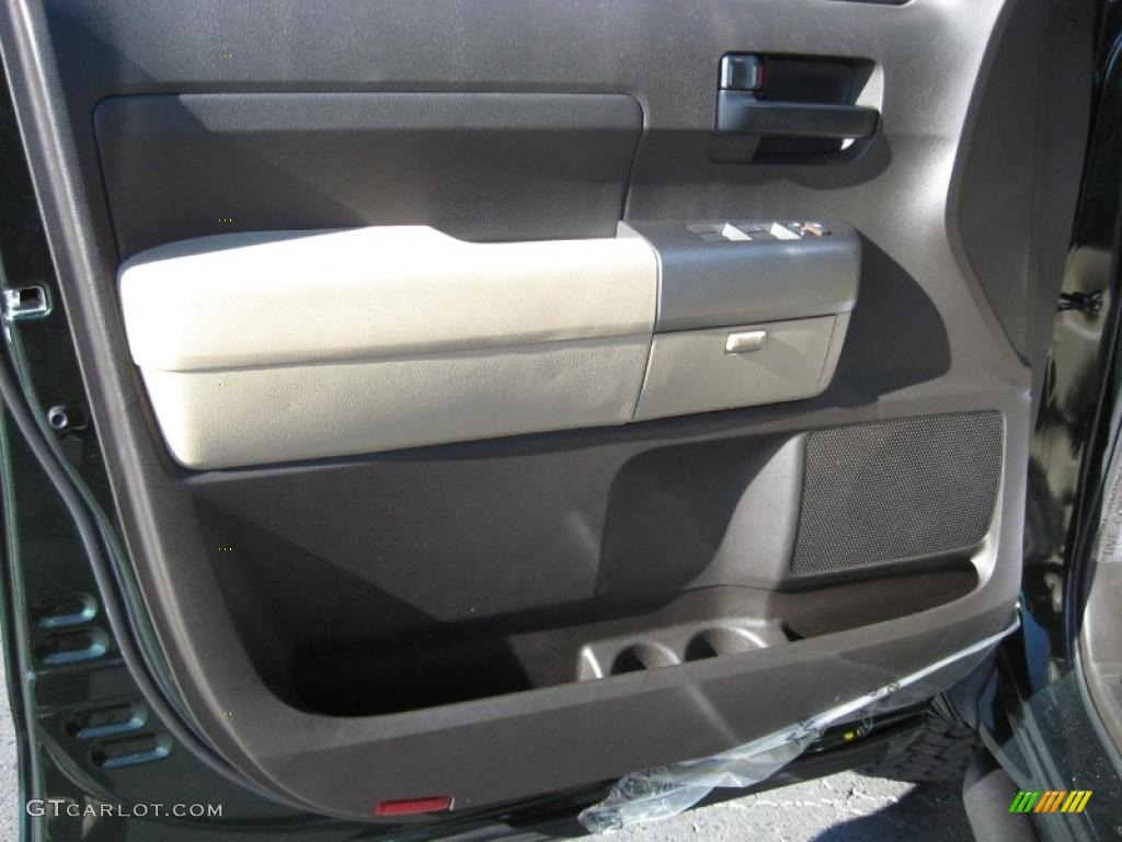2011 Toyota Tundra SR5 CrewMax 4x4 Door Panel Photos