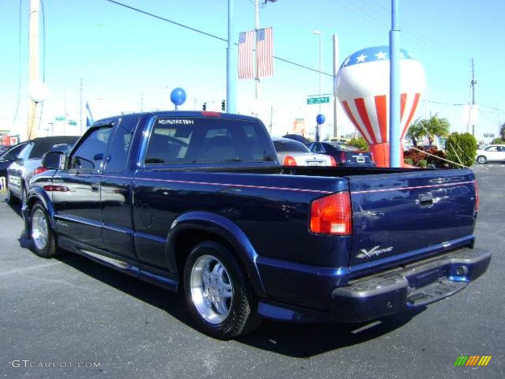 2001 S10 Extended Cab Xtreme - Indigo Blue Metallic / Graphite photo #5