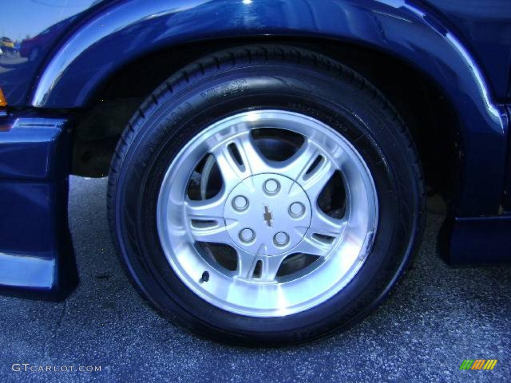 2001 S10 Extended Cab Xtreme - Indigo Blue Metallic / Graphite photo #11