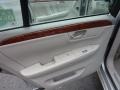 Light Platinum - DTS Sedan Photo No. 13