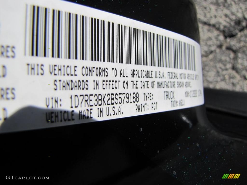 2011 Dakota Color Code PGT for Hunter Green Pearlcoat Photo #41105462