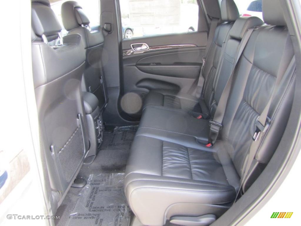 Black Interior 2011 Jeep Grand Cherokee Laredo X Package 4x4 Photo #41105594