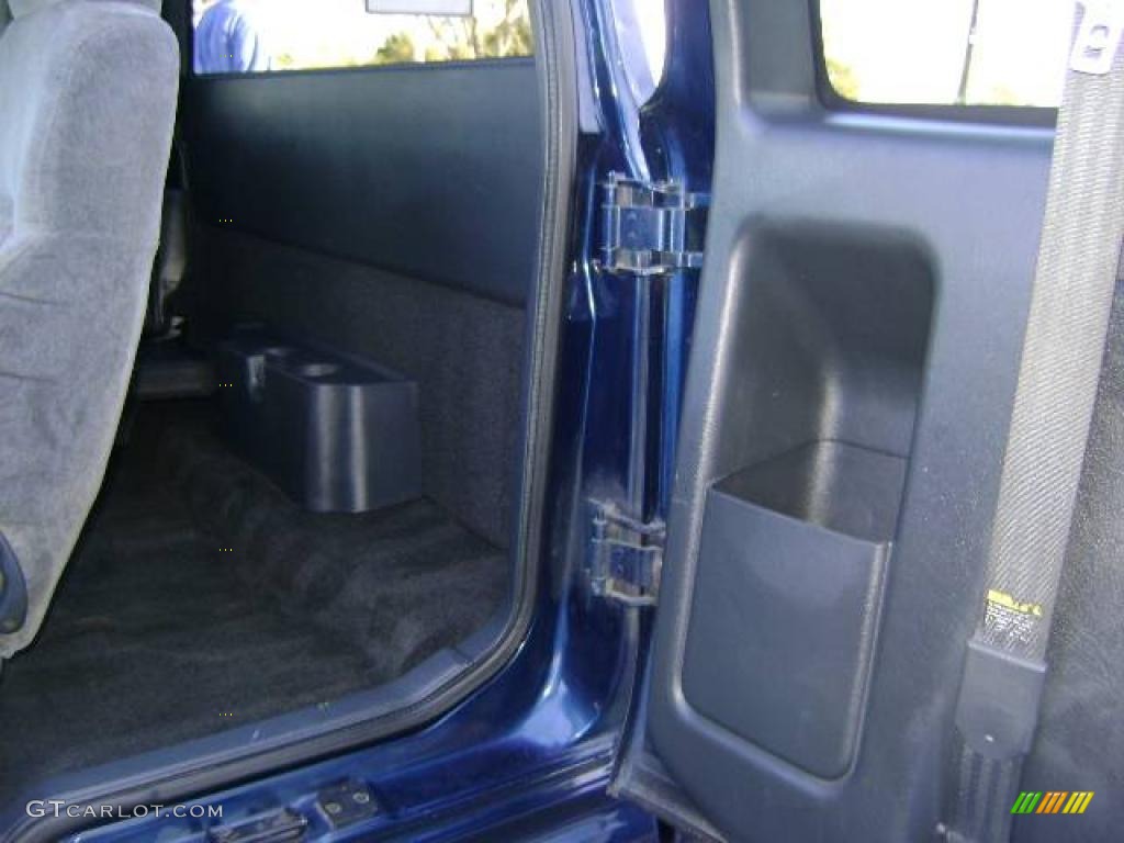 2001 S10 Extended Cab Xtreme - Indigo Blue Metallic / Graphite photo #20