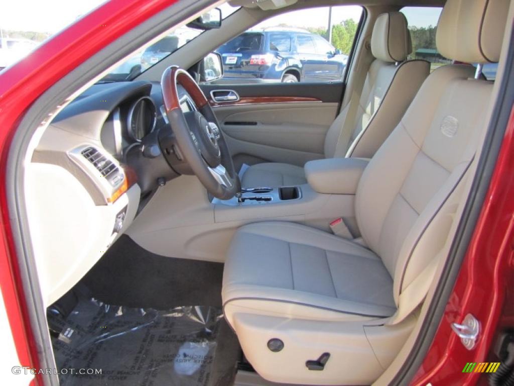 Dark Frost Beige/Light Frost Beige Interior 2011 Jeep Grand Cherokee Overland Photo #41105870