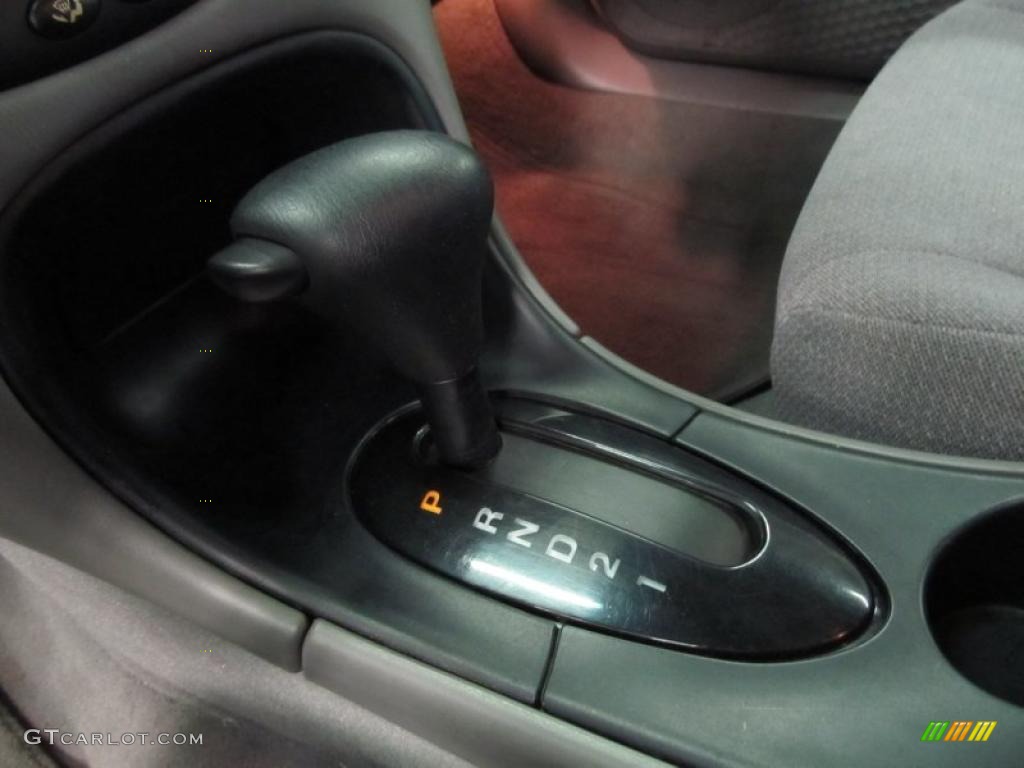1998 Ford Taurus SE Transmission Photos