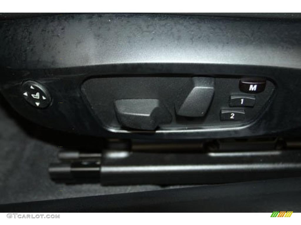 2009 3 Series 335i Coupe - Titanium Silver Metallic / Black photo #21