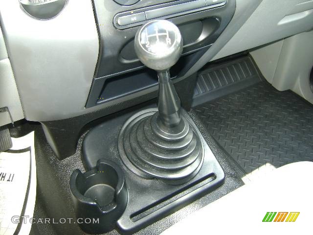 2006 F150 XL Regular Cab - Oxford White / Flint photo #33