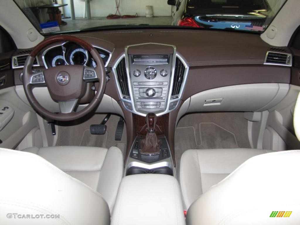 Shale/Brownstone Interior 2010 Cadillac SRX V6 Photo #41114815