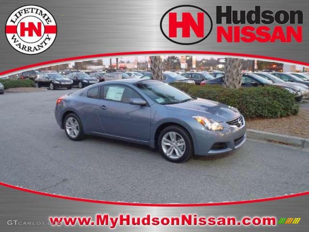 Ocean Gray Nissan Altima