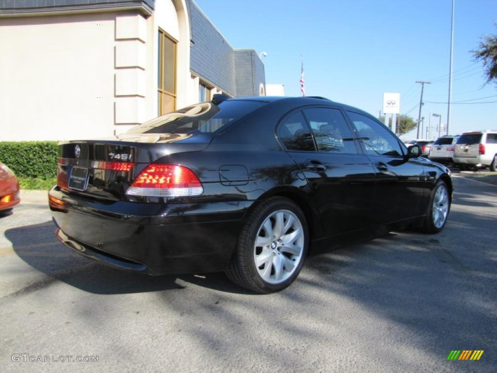 2004 7 Series 745i Sedan - Jet Black / Black/Creme Beige photo #6