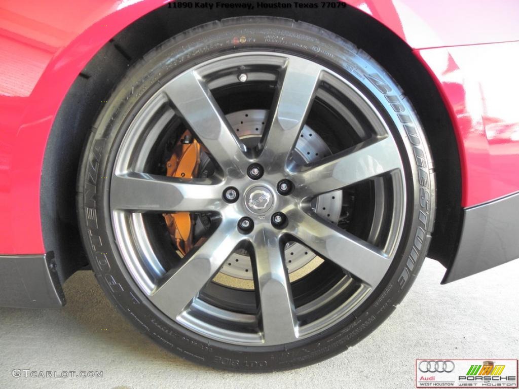 2009 GT-R Premium - Solid Red / Black photo #29