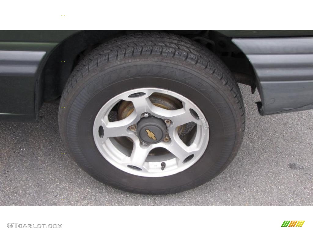 2001 Chevrolet Tracker Hardtop 4WD Wheel Photo #41118943