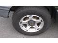 2001 Chevrolet Tracker Hardtop 4WD Wheel and Tire Photo