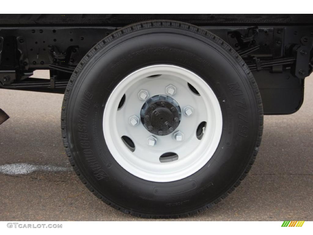 2007 Chevrolet W Series Truck W3500 Commercial Moving Truck Wheel Photos
