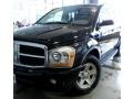 Black - Durango SLT 4x4 Photo No. 7
