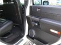 2005 White Hummer H2 SUV  photo #30