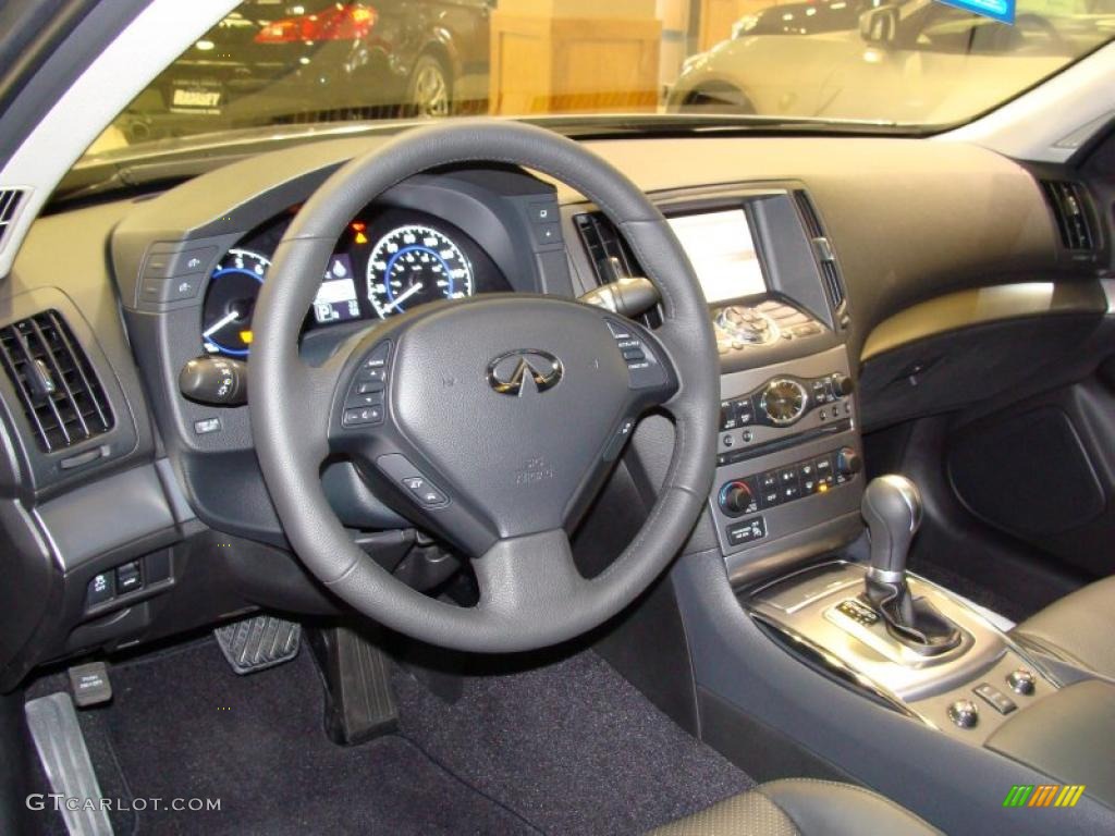 Graphite Interior 2011 Infiniti G 25 x AWD Sedan Photo #41127239