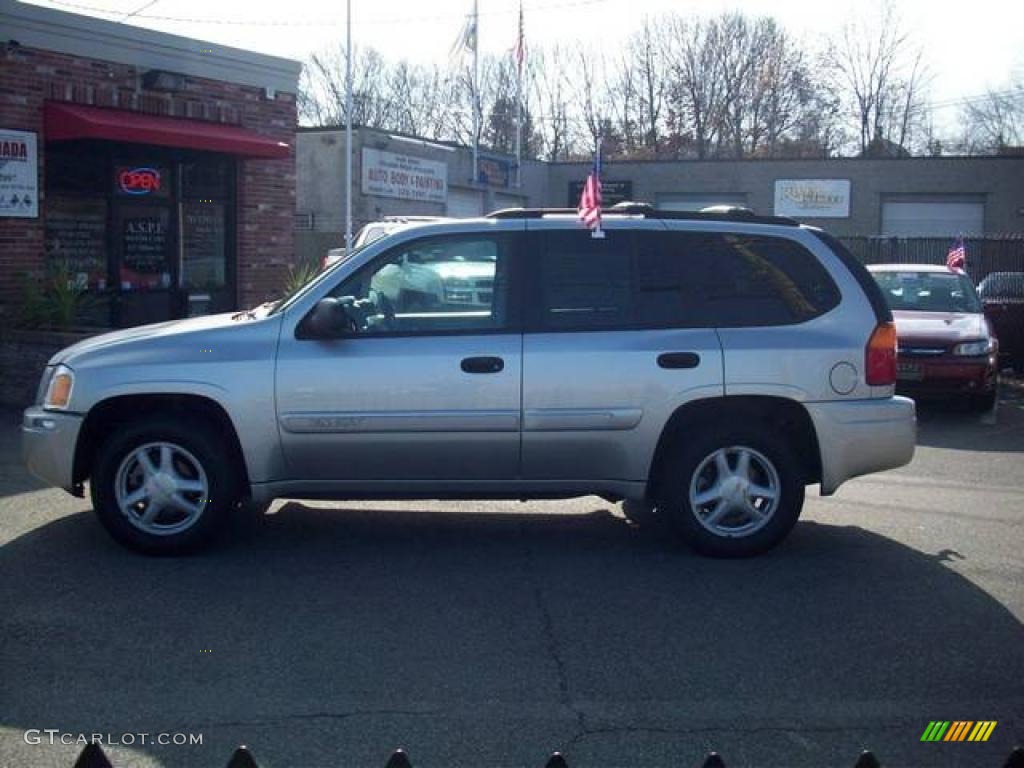 2004 Envoy SLE 4x4 - Liquid Silver Metallic / Medium Pewter photo #2