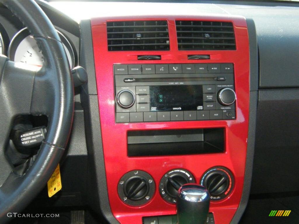 2009 Dodge Caliber R/T Controls Photo #41130427