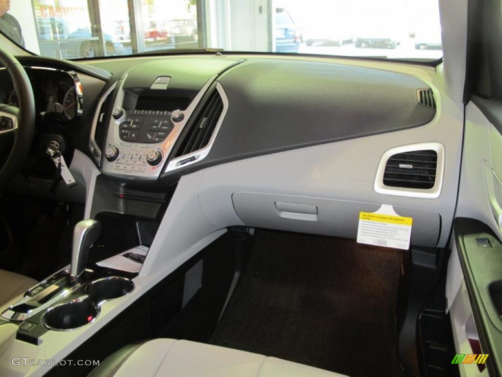 Light Titanium Interior 2011 GMC Terrain SLT Photo #41131329
