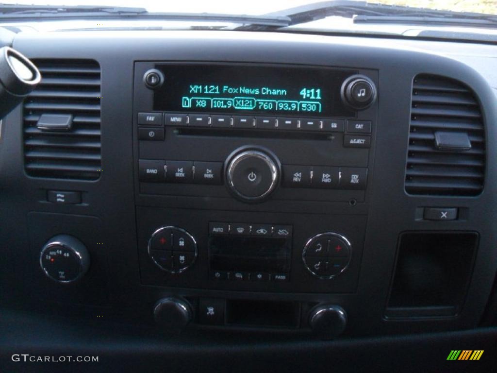 2011 Silverado 1500 LT Crew Cab 4x4 - Sheer Silver Metallic / Ebony photo #11