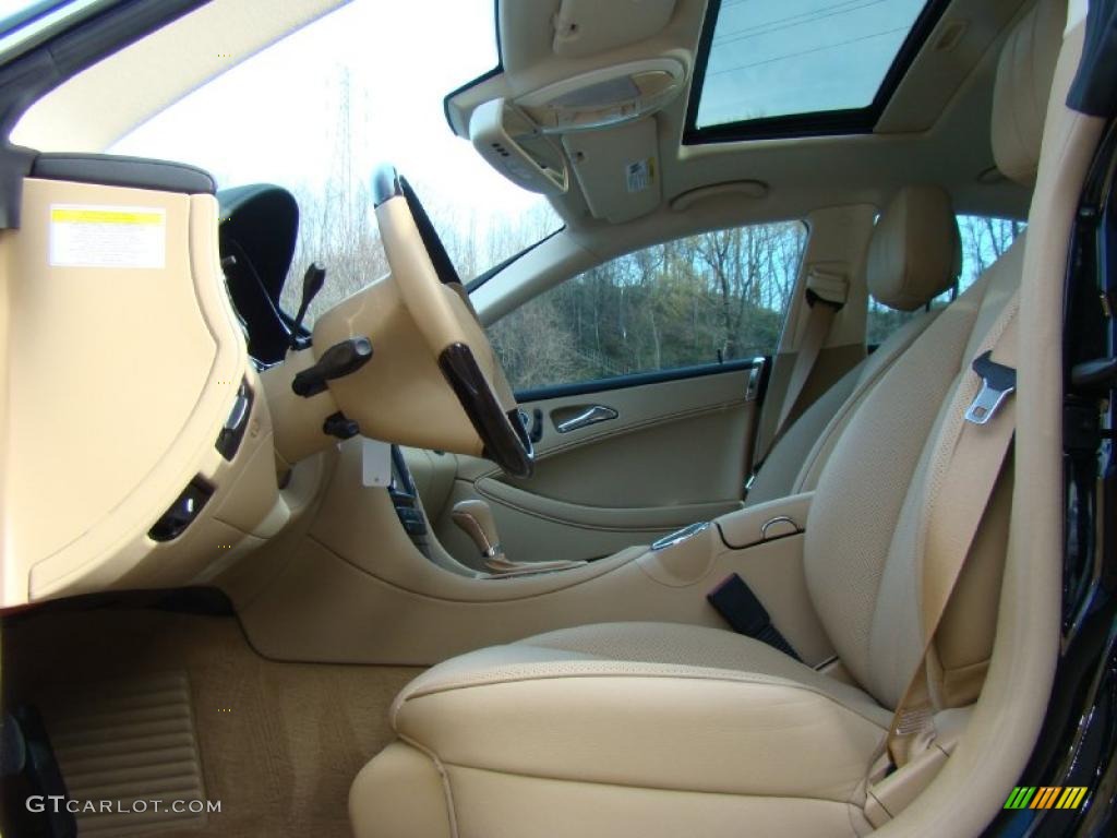 Cashmere Interior 2010 Mercedes-Benz CLS 550 Photo #41134163