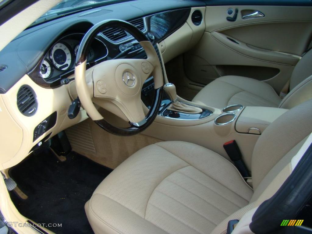 Cashmere Interior 2010 Mercedes-Benz CLS 550 Photo #41134183