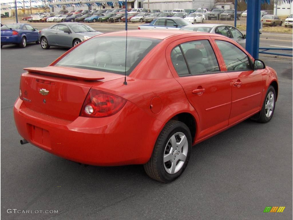 2007 Cobalt LT Sedan - Victory Red / Gray photo #3