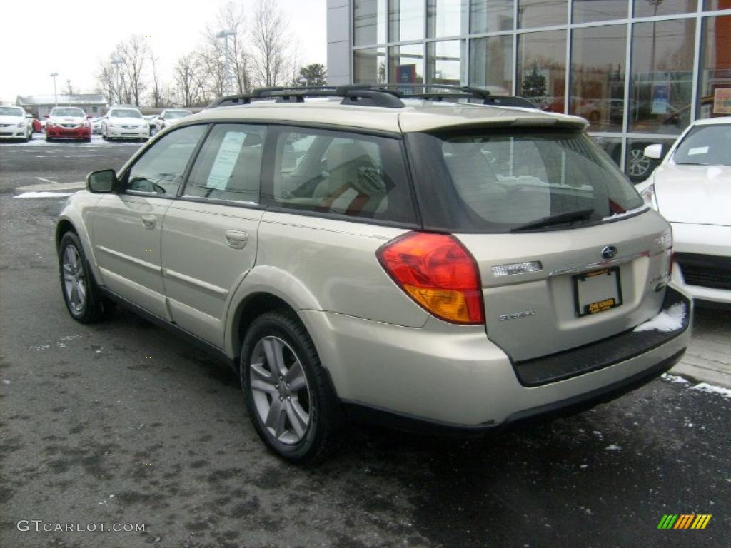 2006 Outback 3.0 R L.L.Bean Edition Wagon - Champagne Gold Opalescent / Taupe photo #7